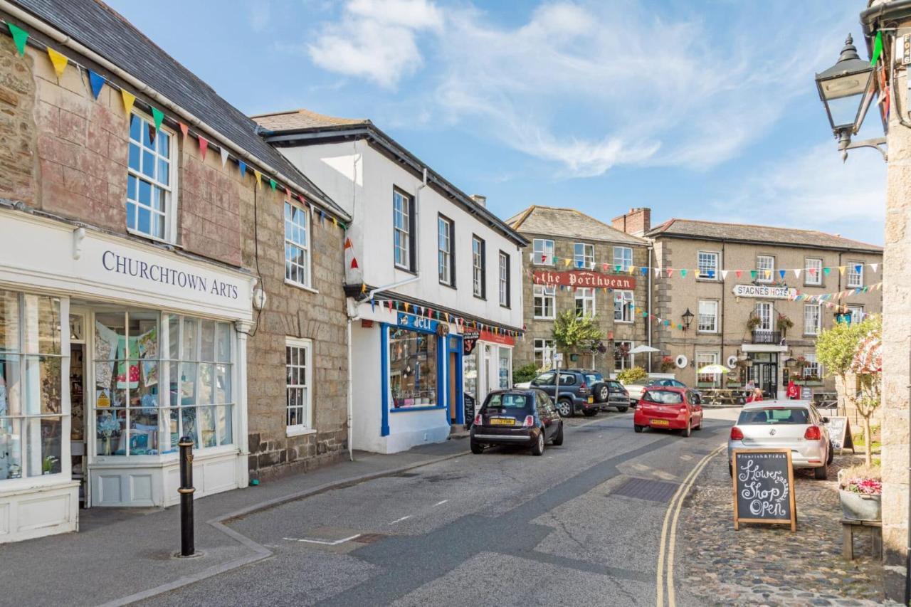 Howlyek, In St Agnes Village Exterior foto